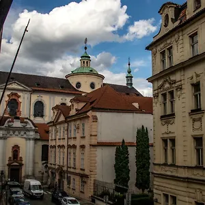 In School , Praga Repubblica Ceca